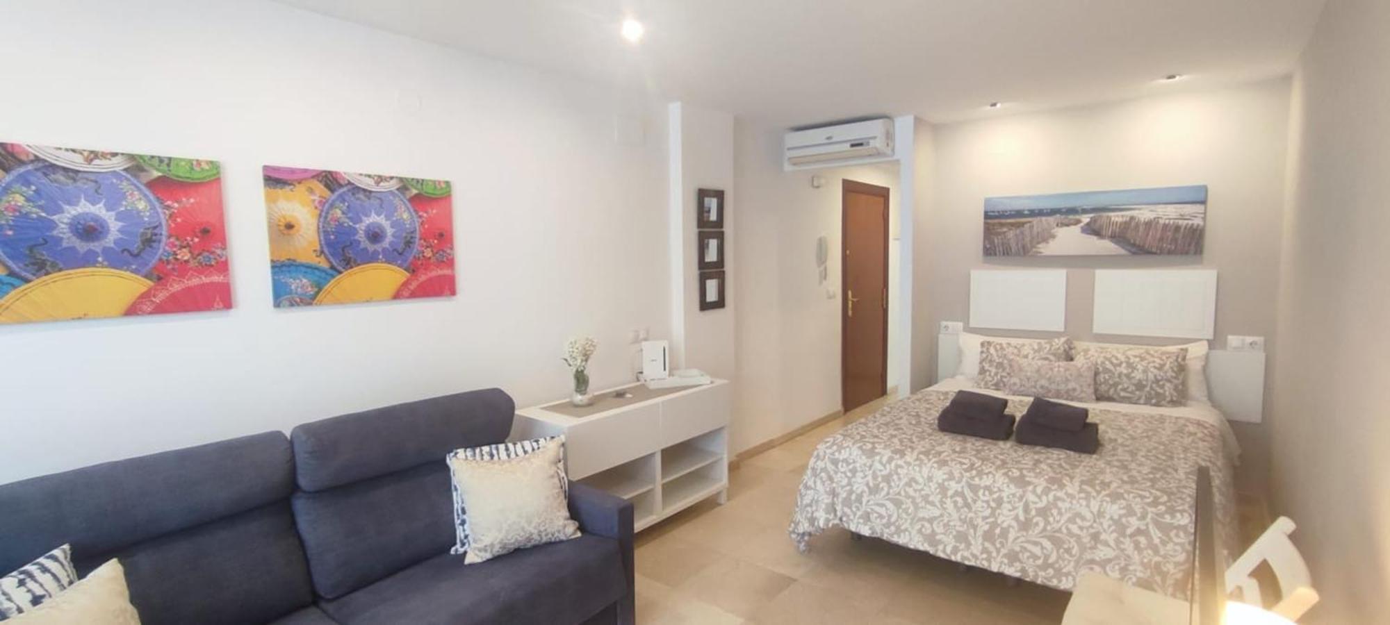 Turisstiko La Roca Chica 4 Apartment Torremolinos